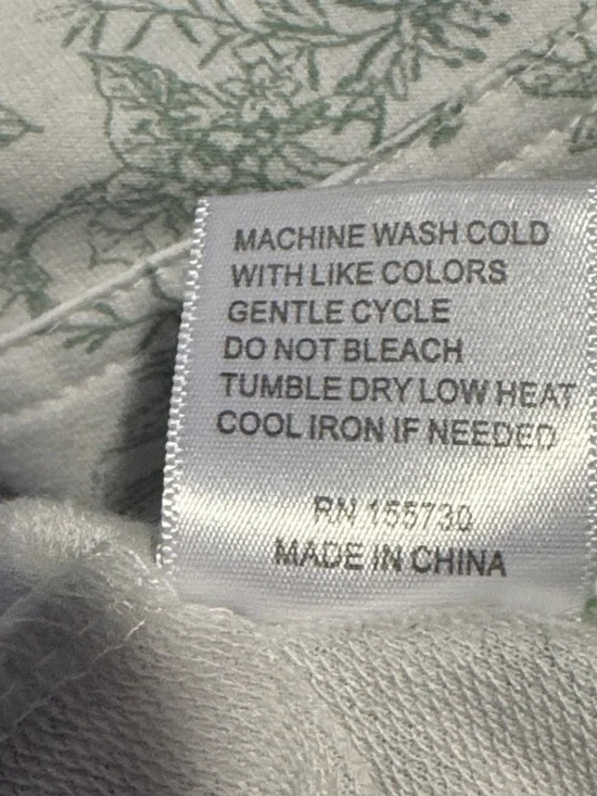 Jane and Delancey Light Sage Botanical Giraffe Hooded Tee - Picture 6 of 8